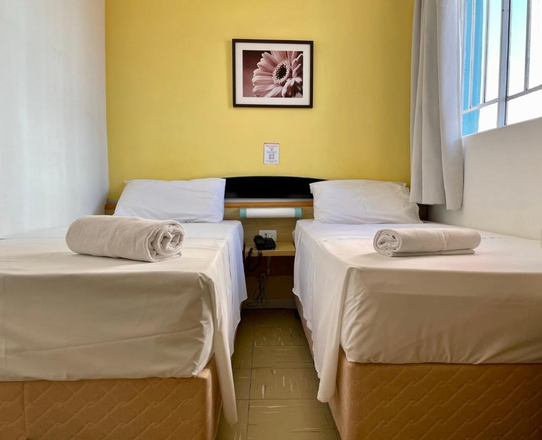 Hotel Blumenau Centro Curitiba Room photo